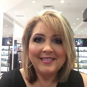 Meet your Posher, Karen